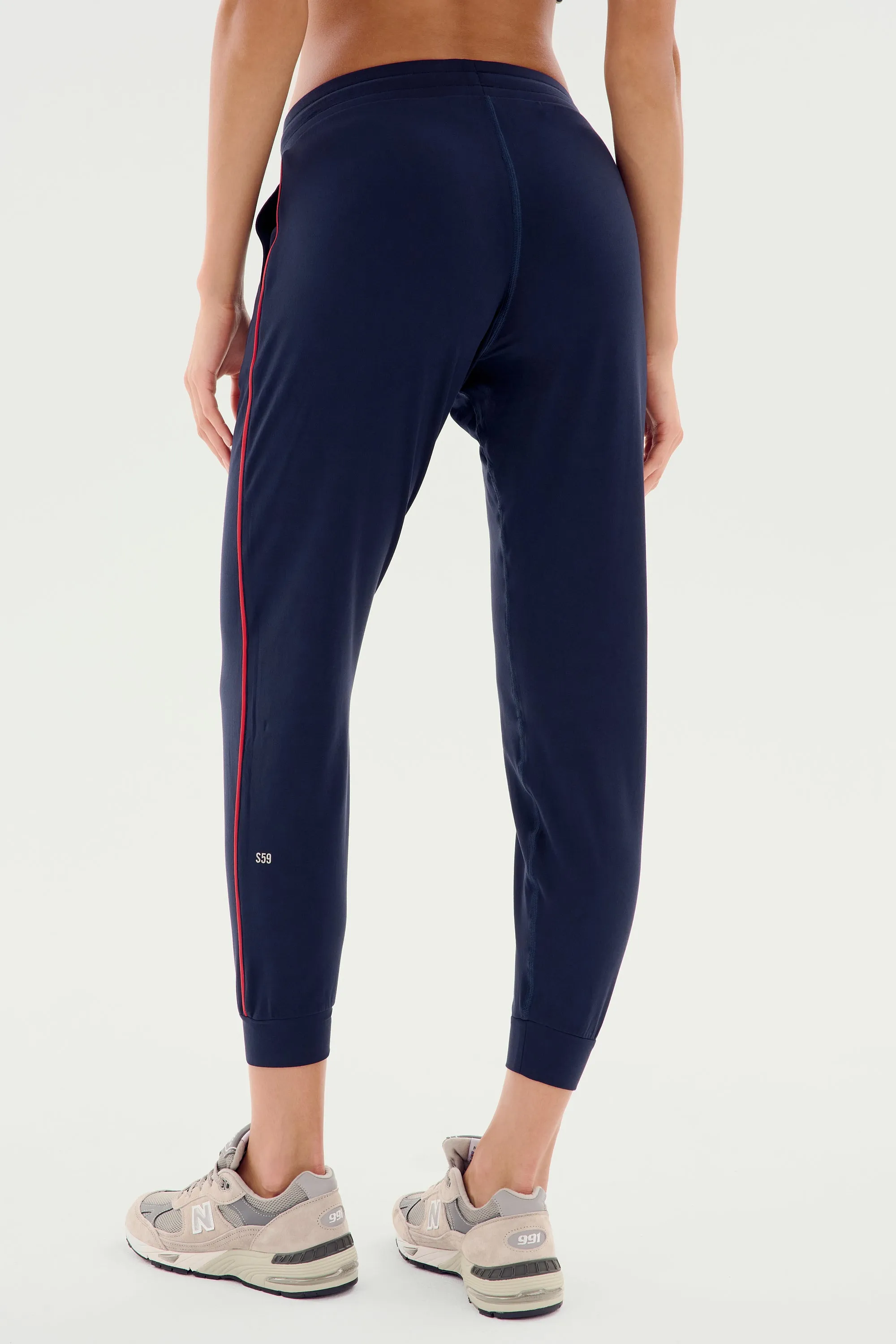 Airweight Jogger 7/8 with Piping - Indigo/Pirate Red