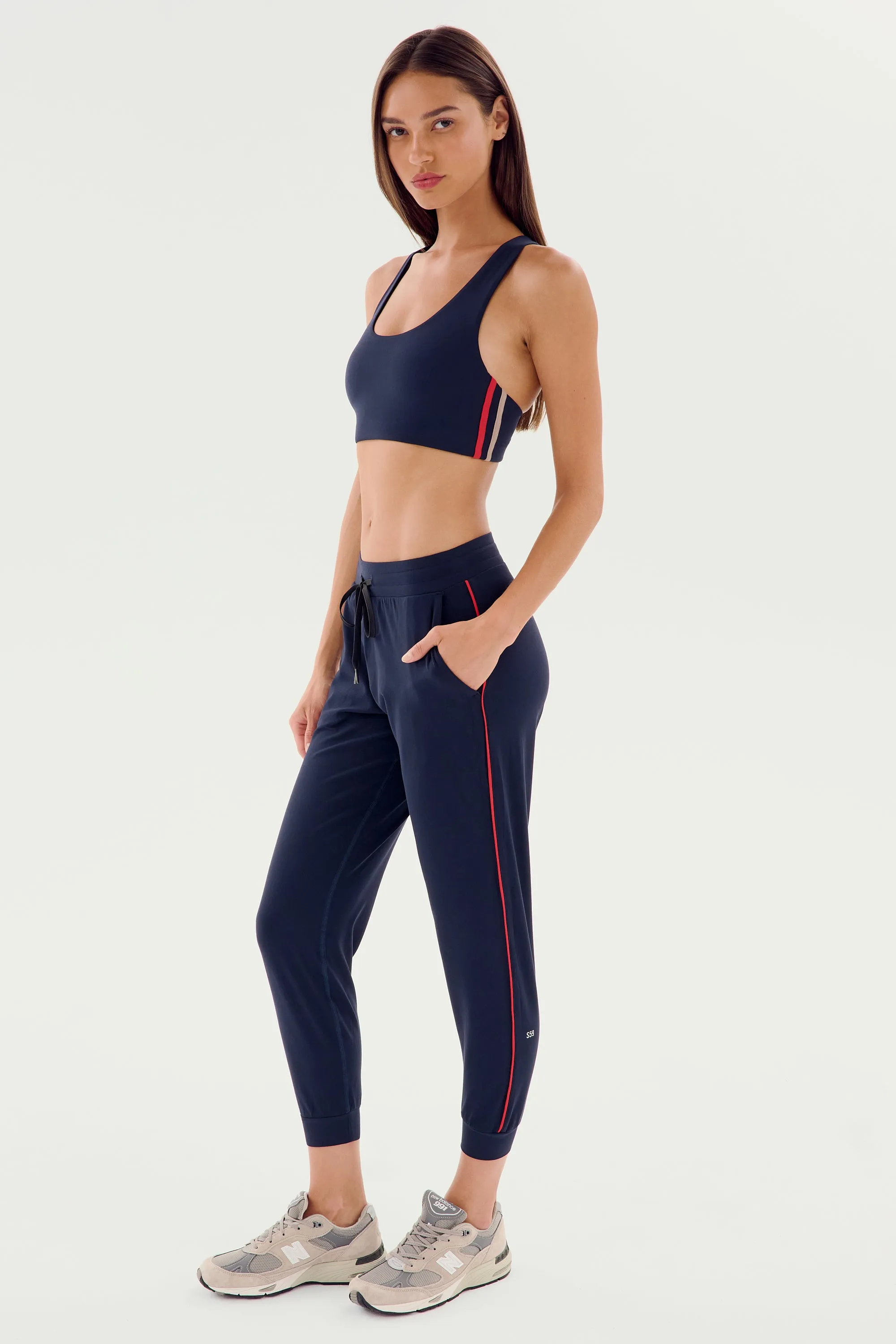 Airweight Jogger 7/8 with Piping - Indigo/Pirate Red
