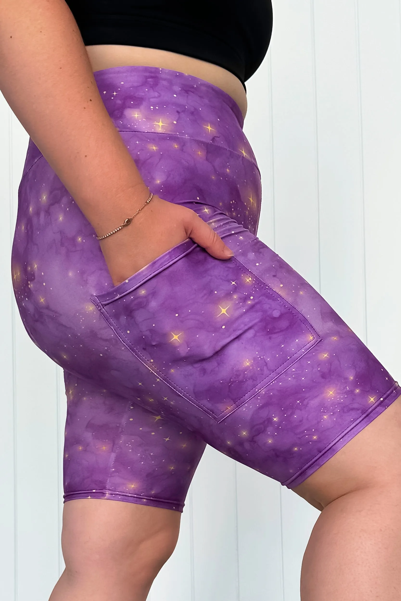 Astral Séance - Casual - Long Shorts - Pockets