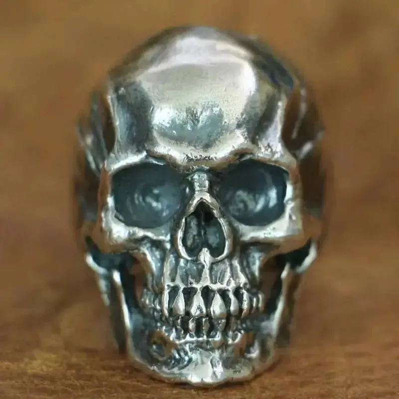 Bague motard tête de mort égyptienne (Argent)