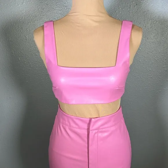 BARBIECORE going out party Pink Faux leather bralette &amp; matching skirt set sz XS