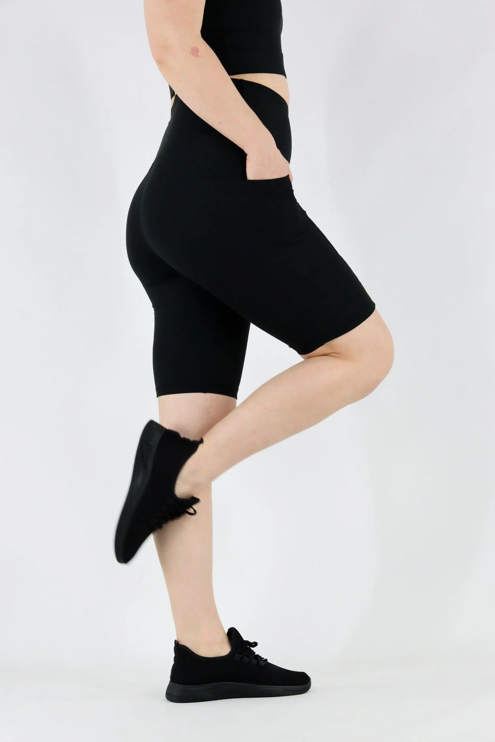 Black - Hybrid 2.0 - Leg Pockets - Long Shorts