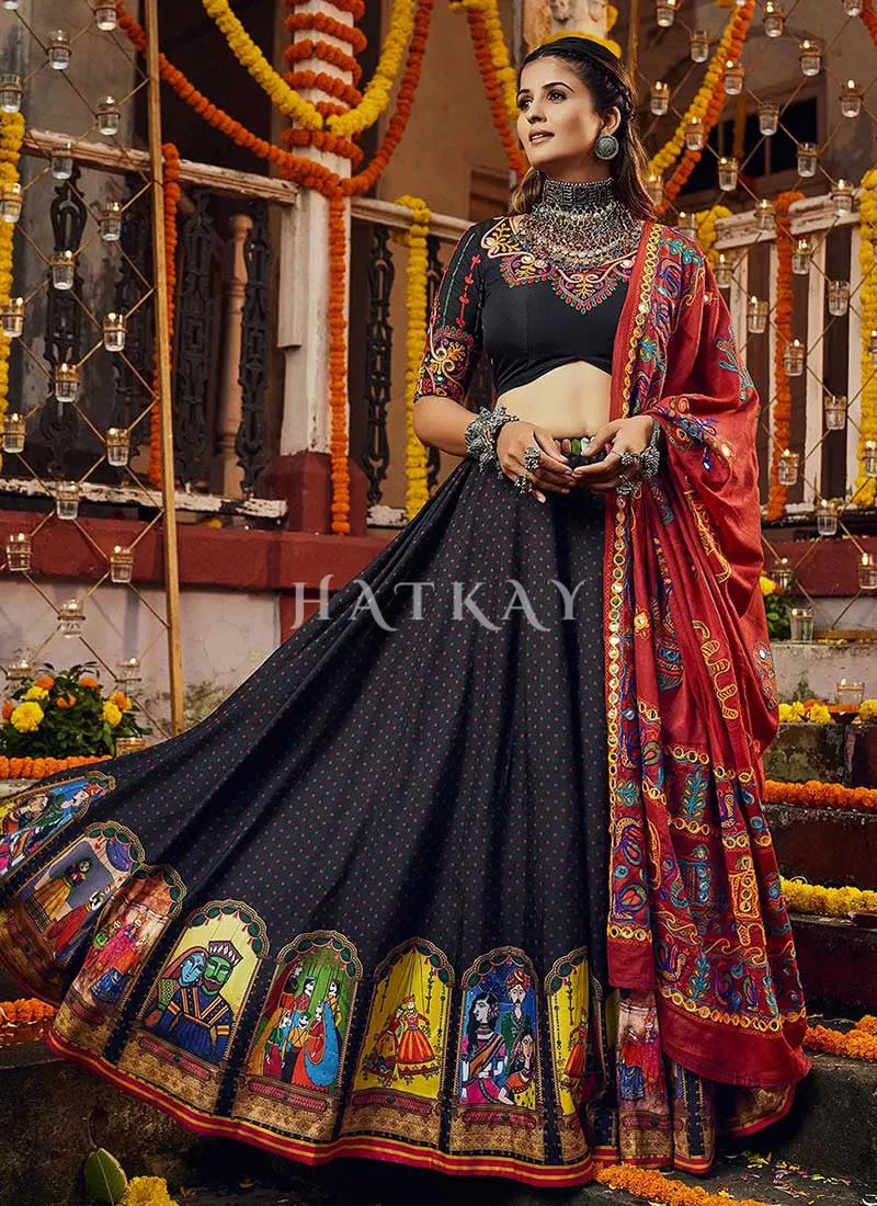 Black Multicoloured Kutchi Embroidered Chaniya Choli