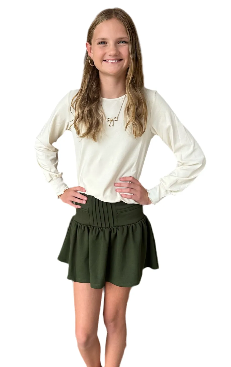 Cream Lettuce Trim Top