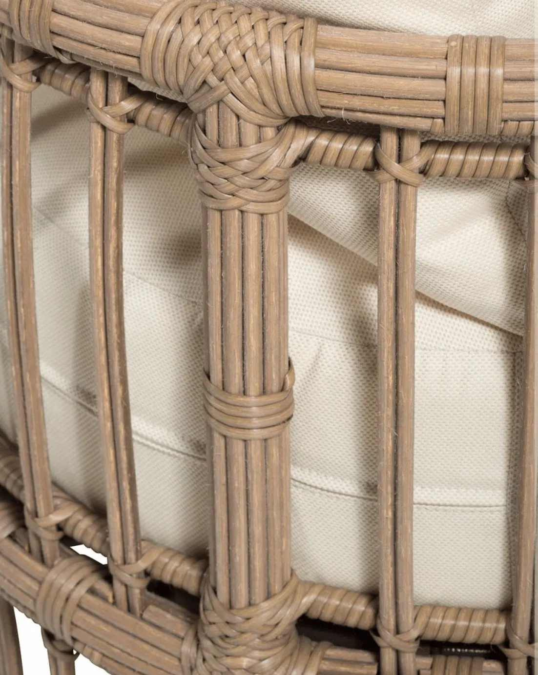 Del Mar Lounge Chair - Barrel Back