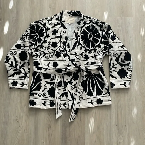 Embroidered Floral Jacket