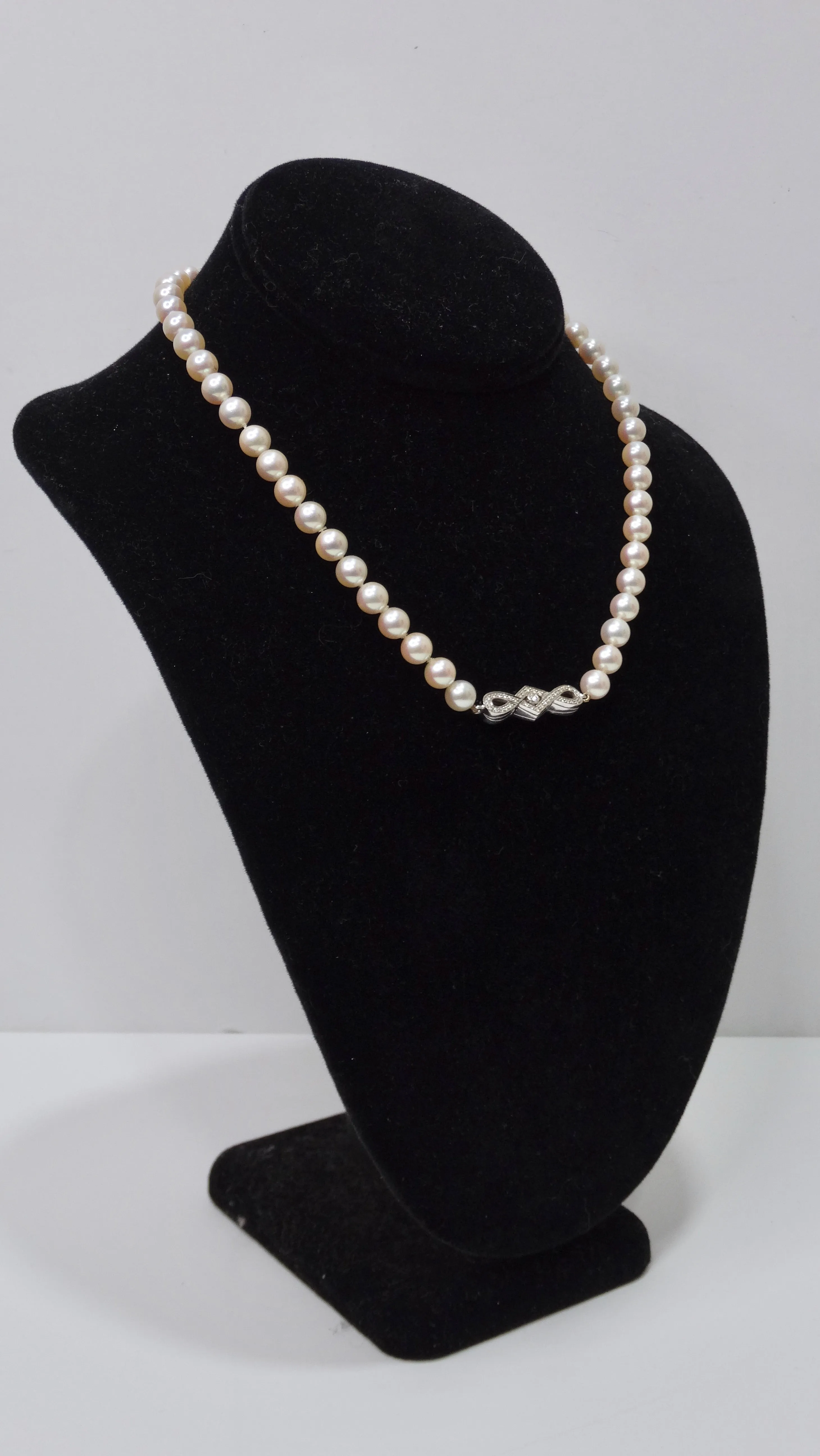 Freshwater Pearl & Diamond Necklace
