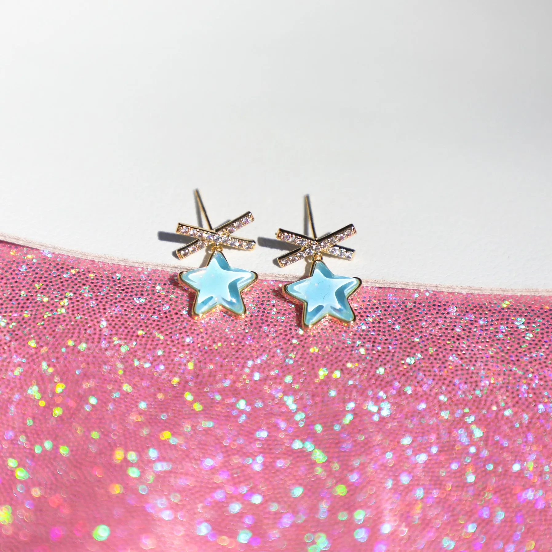 Knot your Star Earrings