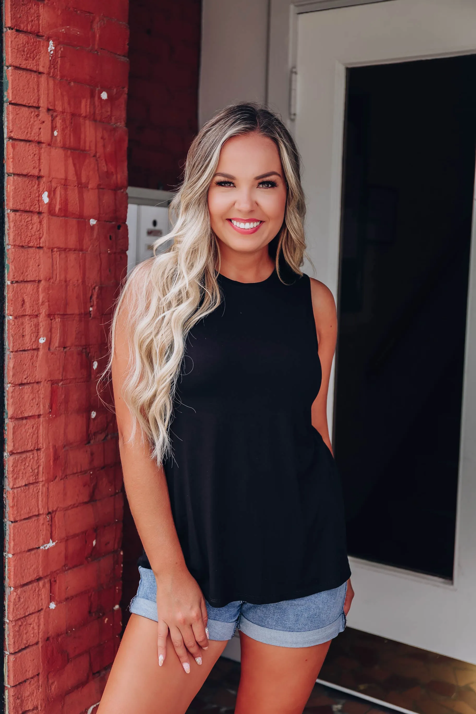 Laney Solid Sleeveless Top - Black