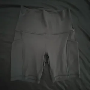 Lululemon Biker Shorts Black Stretchy