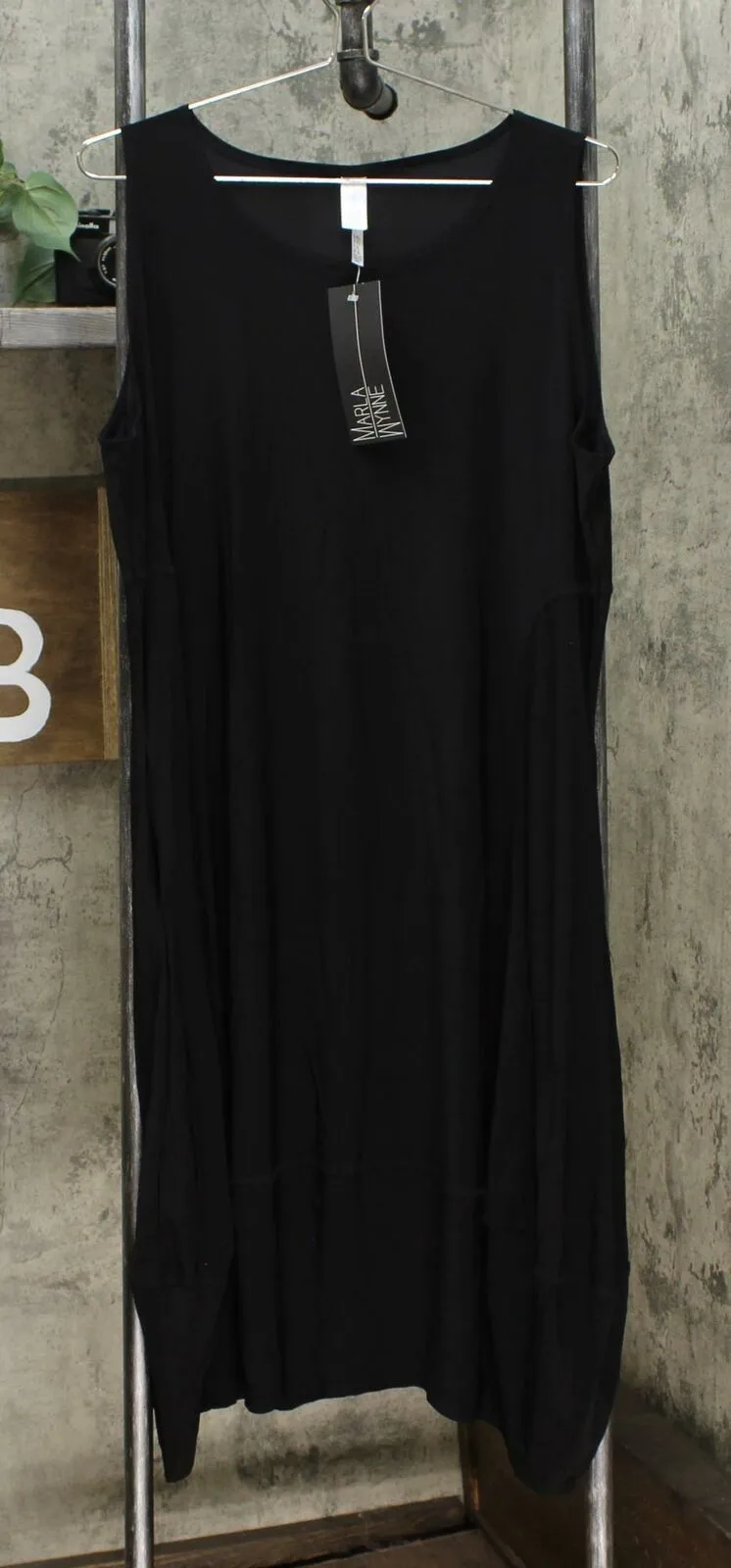 MarlaWynne Women's Matte Jersey Sleeveless Dress With Pockets