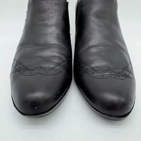 Munro Black Genuine Leather Heels Size 11 N Made in USA