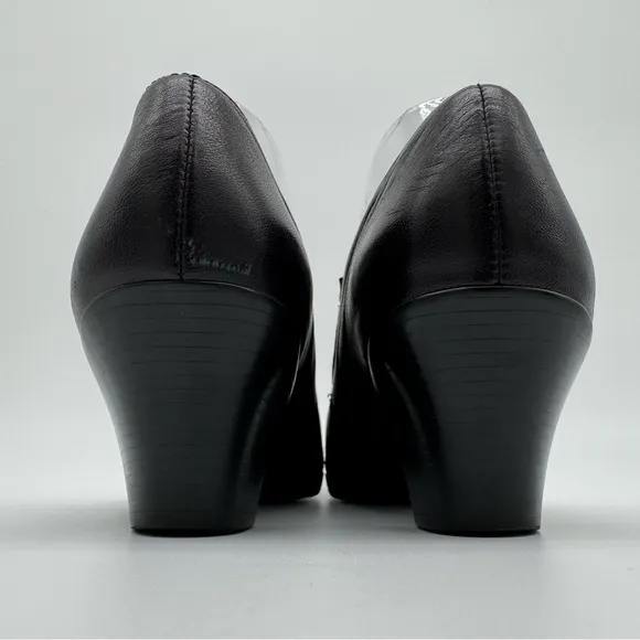 Munro Black Genuine Leather Heels Size 11 N Made in USA