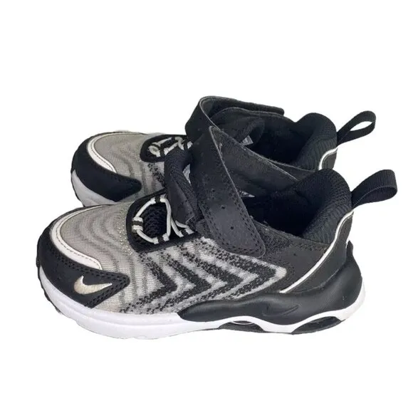 Nike Air Max TW TD 'Black White' Youth Athletic Sneakers DQ0298 Size 9C