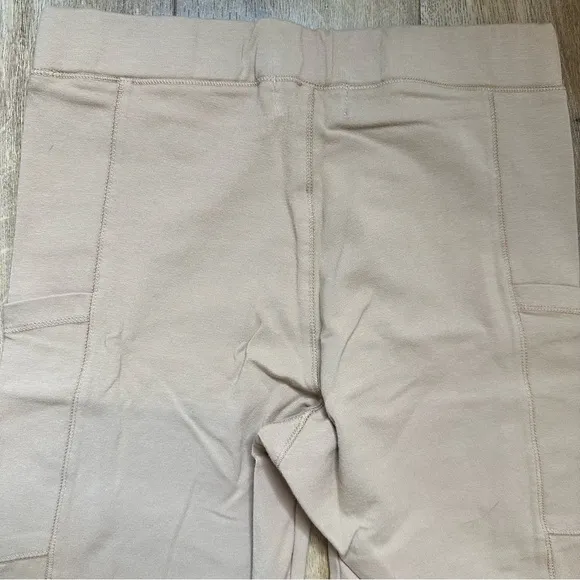 NWT Monrow Biker Shorts in Beige Size Small