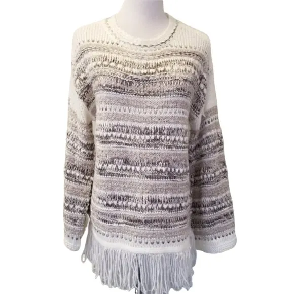 NWT Romeo   Juliet Couture sweater (N17)