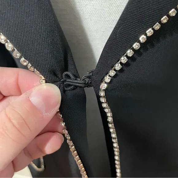 Petal &amp; Pup Shiloh Crystal Embellished Blazer in Black Size L (NWT)