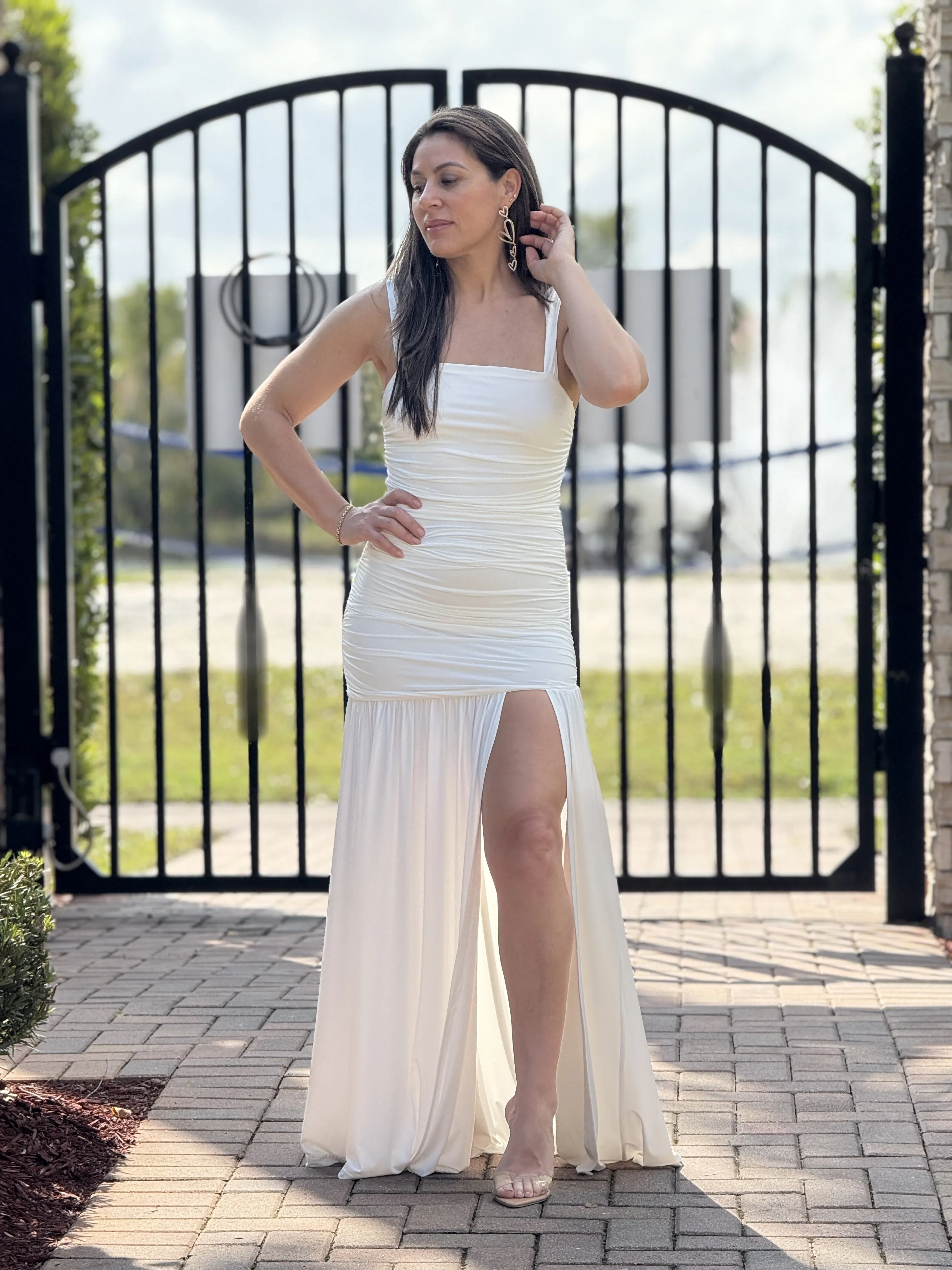"Tessa" Solid Sleeveless Ruched Dress With A Split