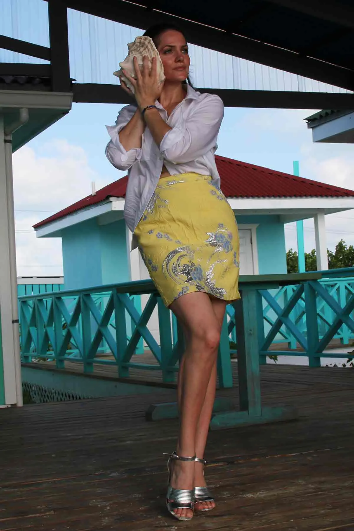Sample: Fits Size 2 or 4/ Beachside Margarita Pencil Skirt