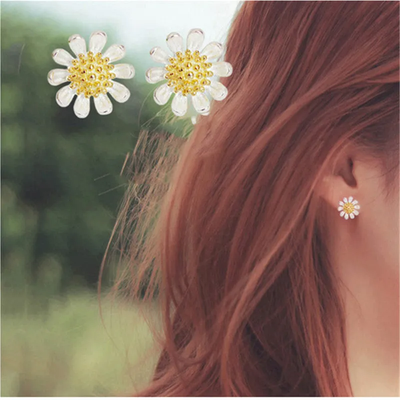 Silver Flower Shaped Earring