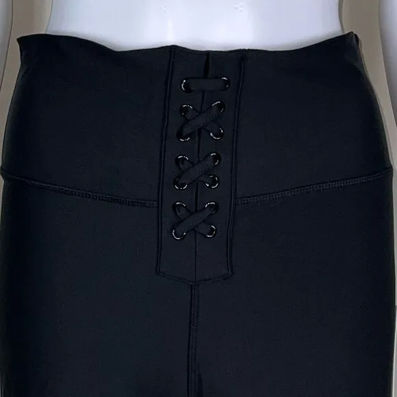 WeWoreWhat Solid Lace Up Biker Shorts in Black (L)