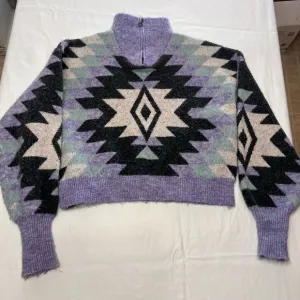 Woman’s purple and black sweater by HyFve
